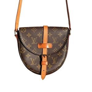 Louis Vuitton Monogram Chantilly PM Shoulder Bag